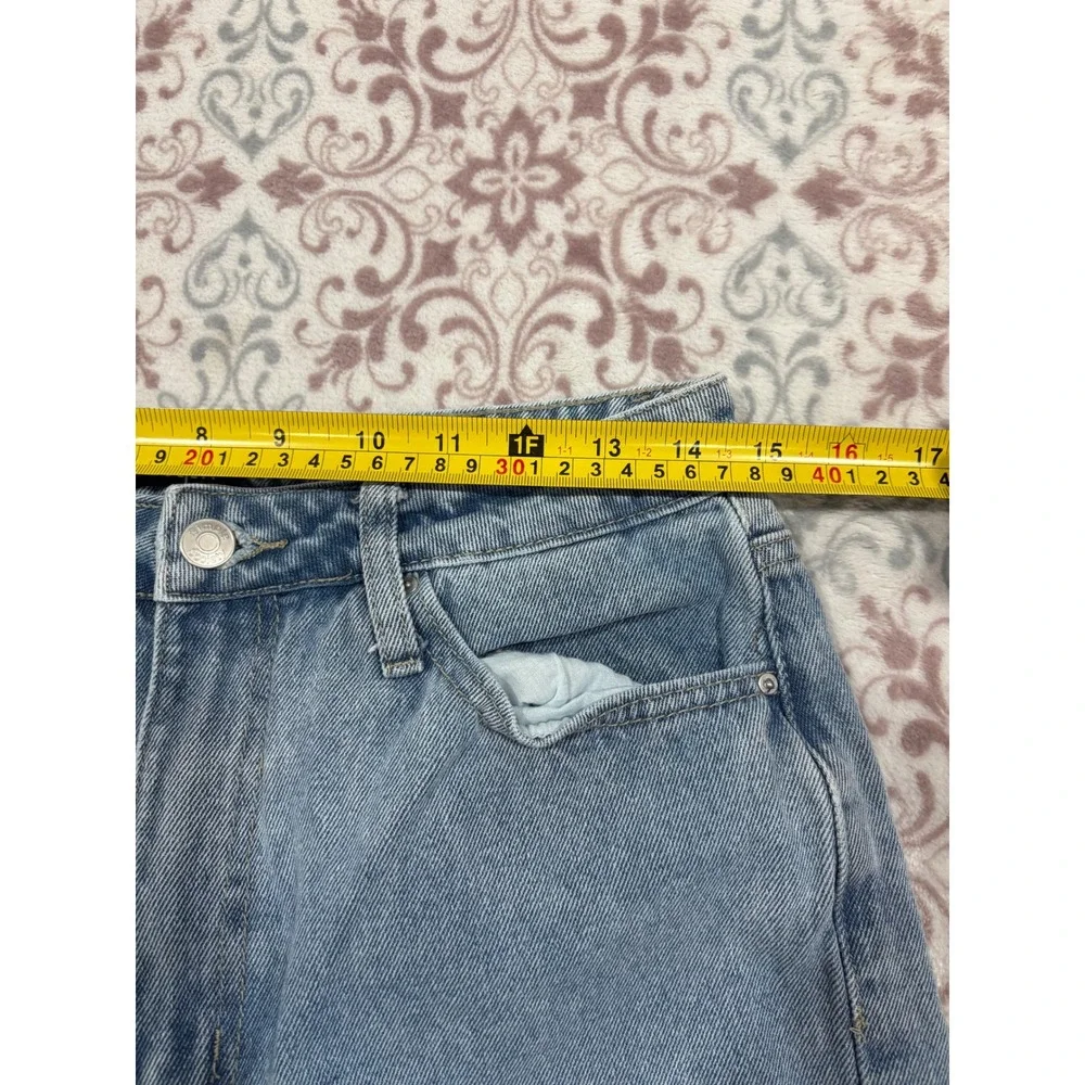 Simple Society Patchwork Distressed Mom Jeans Blue Bandana Paisley Size 9/29